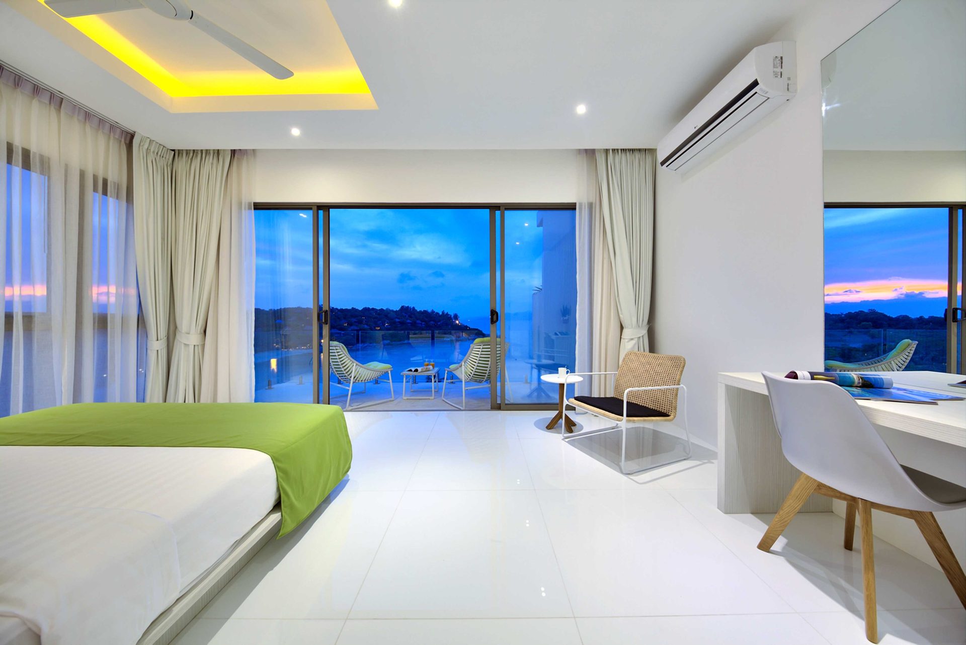 Samrong Beach Villa